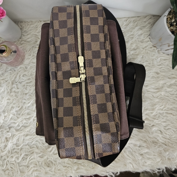 Louis Vuitton Naviglio Damier Ebene Men's Bag - Picture 4 of 16